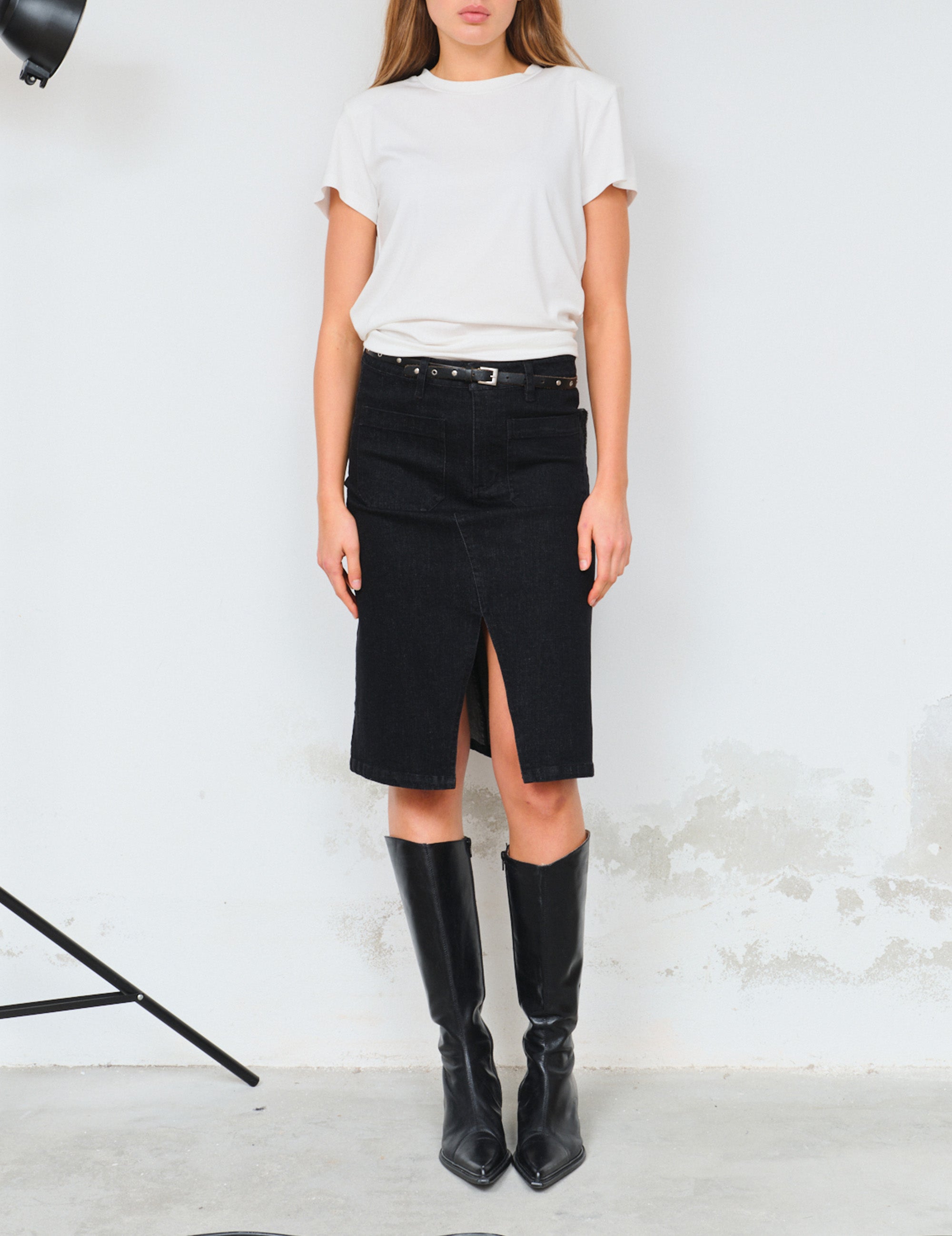 Bennett Midi Skirt Washed Black Denim