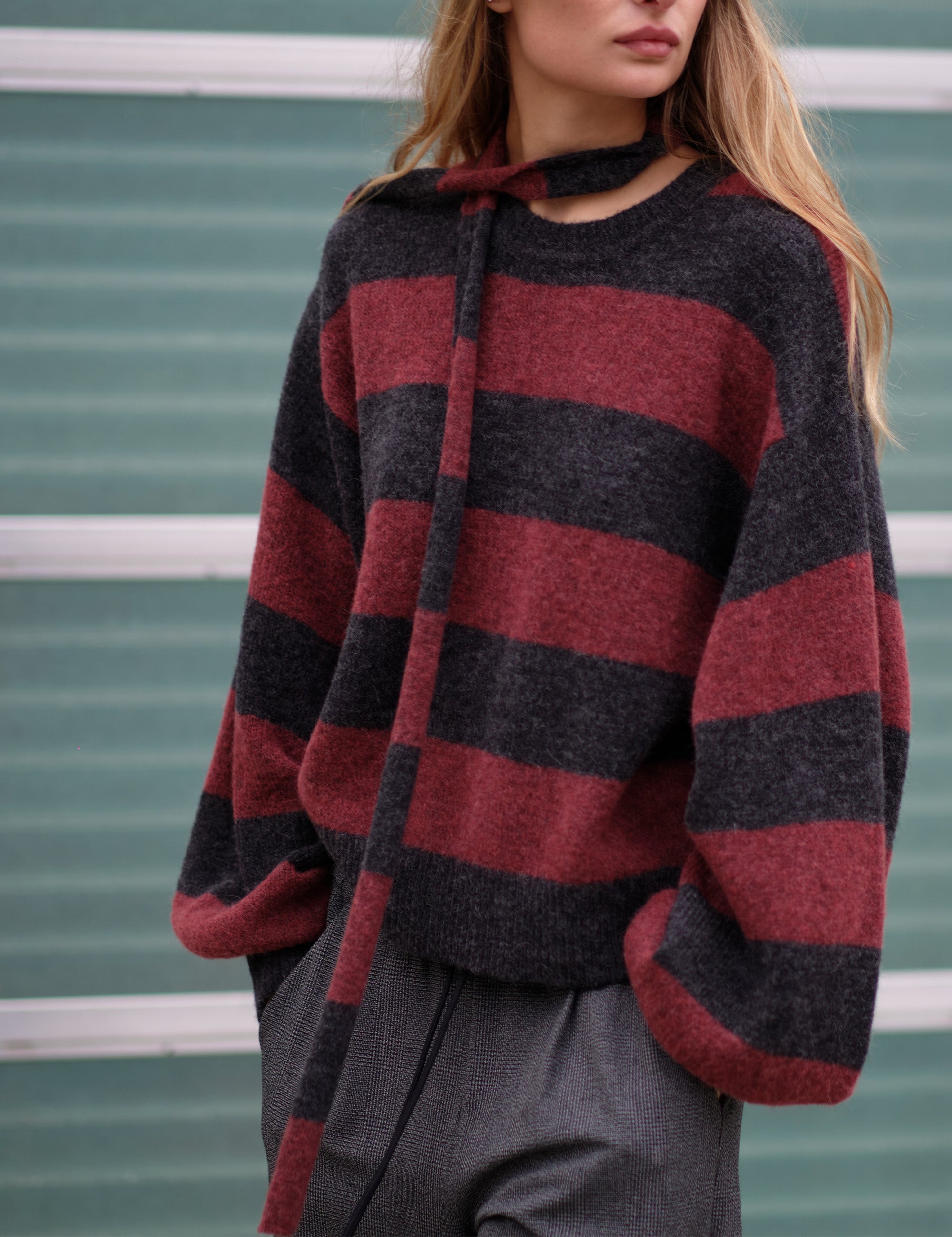 Verona Scarf Sweater Grey/ Burgundy Stripes