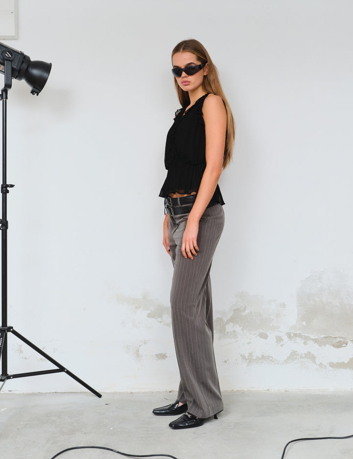 Iola V Top Black 34 / Black