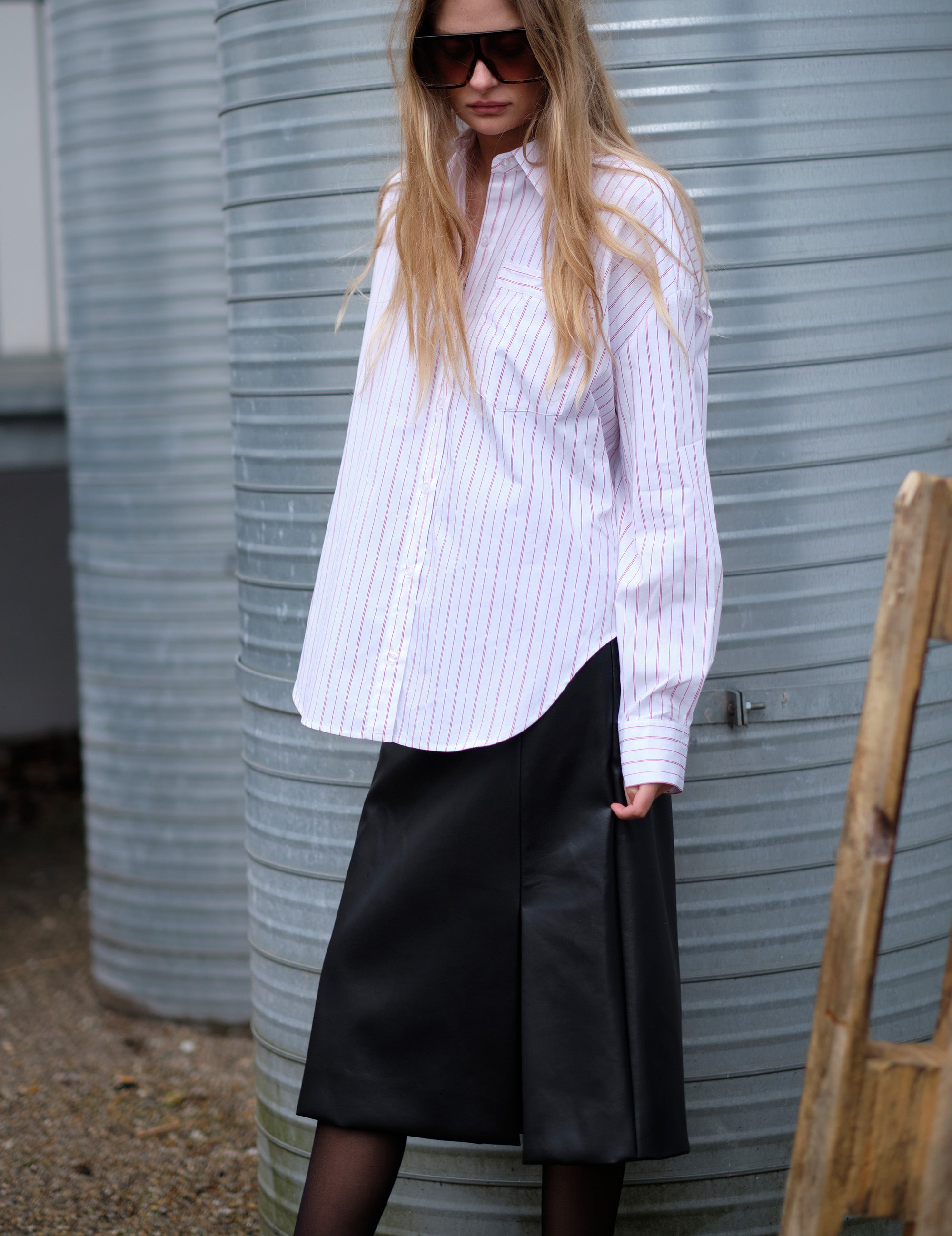 Ray Oversized Shirt White/Red Thin Stripe