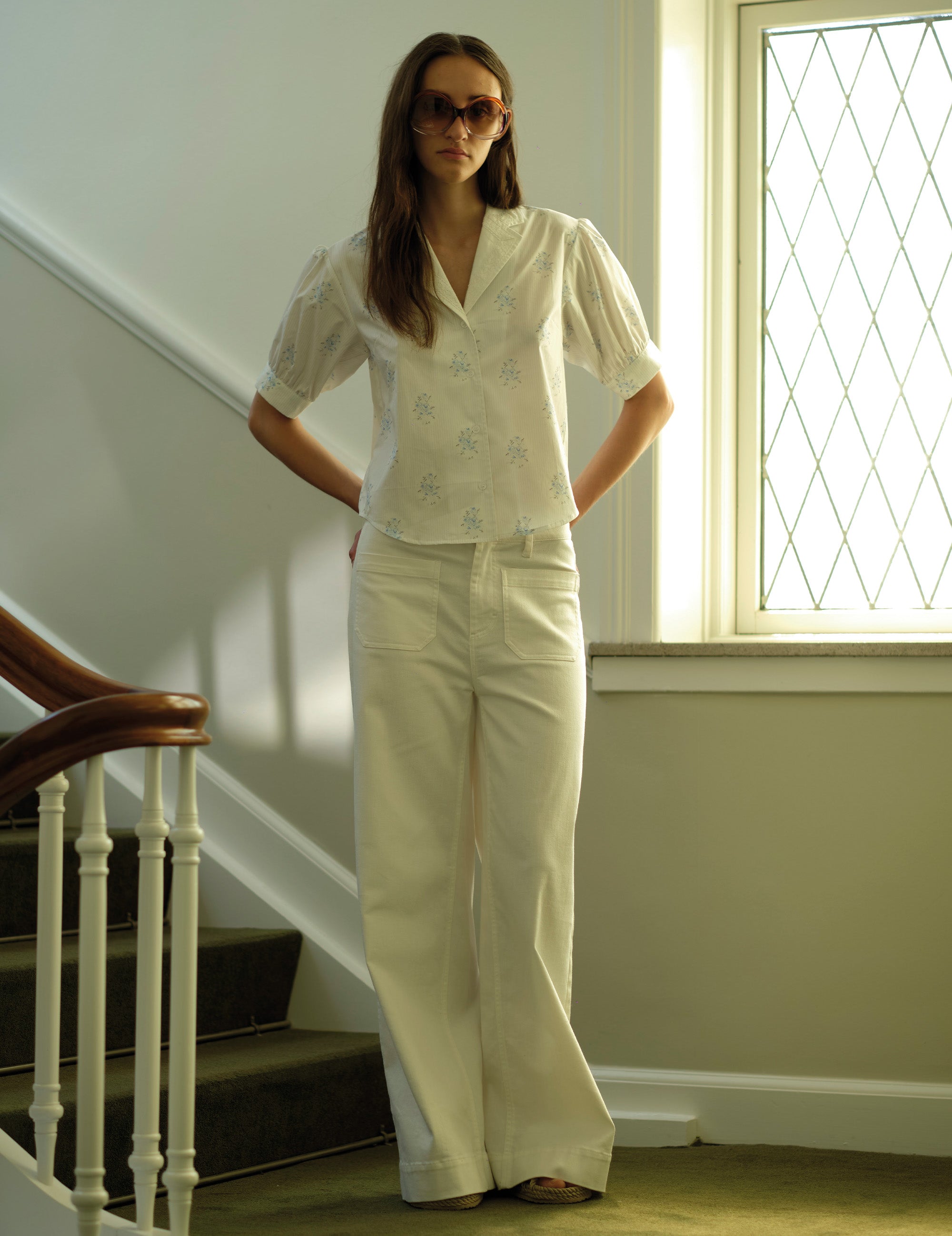 Flora Collar Shirt White/light blue floral print